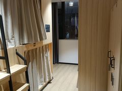 -背包十年青年旅舍(成都太古里春熙路店)