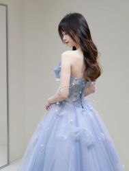 -莫小姐婚纱