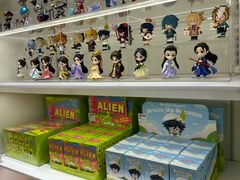 -泡泡玛特POPMART(万达店)