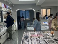 -潘多拉眼镜·蔡司依视路明月(潘家园店)