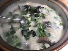 -姜君·千岛湖鱼头馆(浦东大道店)