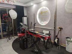 -乐尚音乐空间·钢琴·声乐·架子鼓(会展中心店)