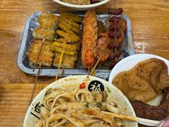 -任记七中刀削面(总店)