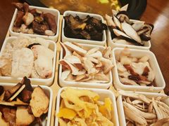 -菌乡缘·野生菌蒸汽鱼火锅(江边夜市店)