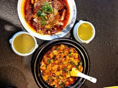 -万重锦·人文川菜馆(骡马市店)