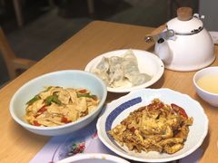 -关东小磨东北菜(上海长风大悦城店)