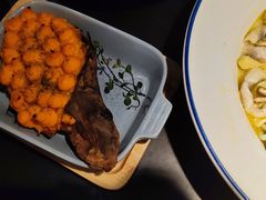 -蜜桃餐厅·伴山(绿宝广场店)