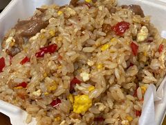 剁椒牛肉炒饭-炒豆合作社(东四总店)