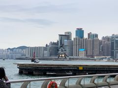 -香港回归祖国纪念碑