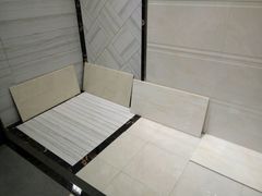 -百安居装修建材卖场(罗湖店)