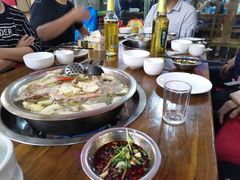 -泸州酸菜豆花火锅川师店