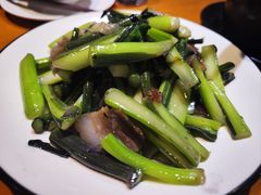 -莲餐厅·湖北菜·潜江小龙虾店(愚园路店)