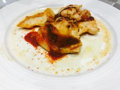 -安徽饭店·白鹭阁自助餐厅(梅山路店)