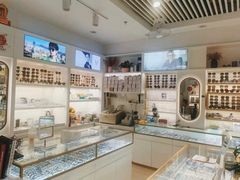 -新视达眼镜店·蔡司·依视路(名镜苑店)