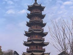 -龙华寺