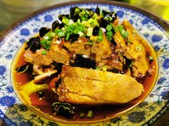 野香菜凉拌鸡杂-舌尖上的食缘花园主题餐厅