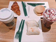 -星巴克(重庆火车北站北广场II店)