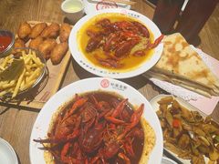 -叶派龙虾•招牌香辣蟹·海鲜(中海国际店)