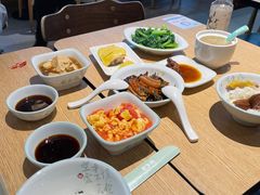 -老乡鸡(上海品尊国际中心店)