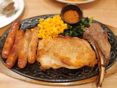 香辣烤肠配黑椒鸡排-萨莉亚意式餐厅(黄埔大沙地店)
