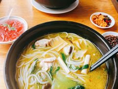 -桥香园过桥米线(国贸店)