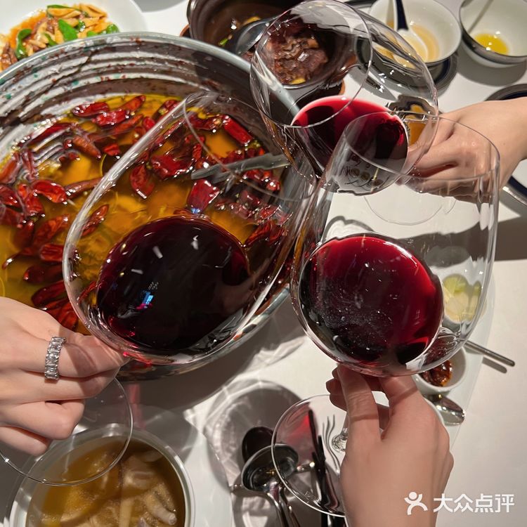 成都新荣记 不止有环境颜值！原相机无滤镜