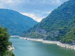 -汉中石门栈道风景区