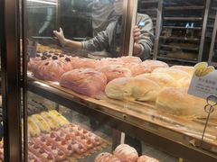 -奈雪的茶(亨特国际广场店)