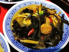 -蓝田九大碗民俗食府(蓝田店)