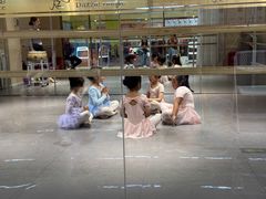 -炫艺舞蹈培训中心(枫尚奥特莱斯店)