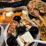 在洪崖洞附近能找到这么牛的巷子火锅！