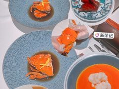 脆皮妙龄鸽-荣轩(新荣记环球金融中心店)