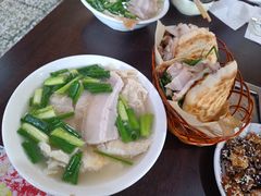 -金卯白肉罩火烧