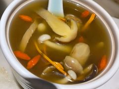 养生松茸菌菇汤-杏花堂·山西菜馆(晋中万达店)