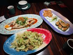 -粤·向群饭店(麓景路店)