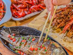-郑记•不夜城烧烤•龙虾•虾蟹(黄鹤楼店)