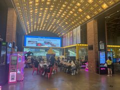 -CGV星星影城(颐堤港ScreenX店)