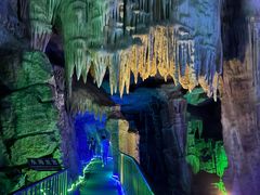 -泰安地下龙宫景区