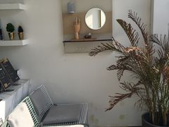 -UNI UNI(环亚凯瑟琳店)