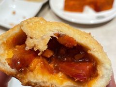 酥皮焗叉烧包-添好运点心专门店(深水埗店)