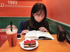 -西西弗书店&矢量咖啡(壹方购物中心店)