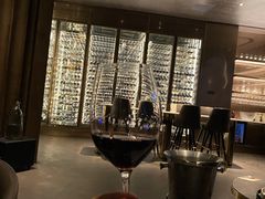 -wineapp葡萄酒餐吧(外滩金融中心店)