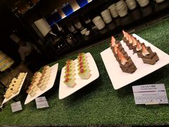-唐拉雅秀酒店-西锦汇空中BBQ·思创餐厅