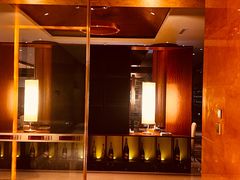 -东西风牛排馆周末烧烤自助(首都机场希尔顿店)