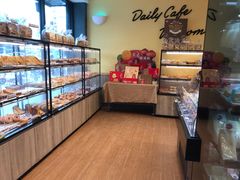 面包甜点陈列柜-85度C(北京八角物美店)