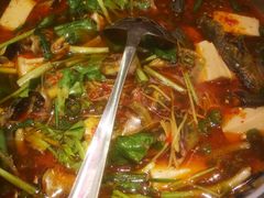 -院8里·小聚园老川菜(九眼桥店)