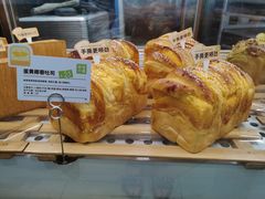 -奈雪的茶(亨特国际广场店)