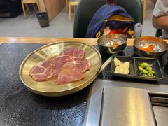 -臻牛烤肉