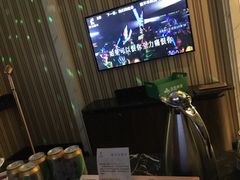 -皇马纯KTV·量贩·聚会(民治店)