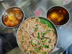 -正宗杨记普洱酸醋米线(总店)